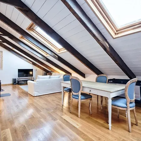 Cityview Stylish Loft